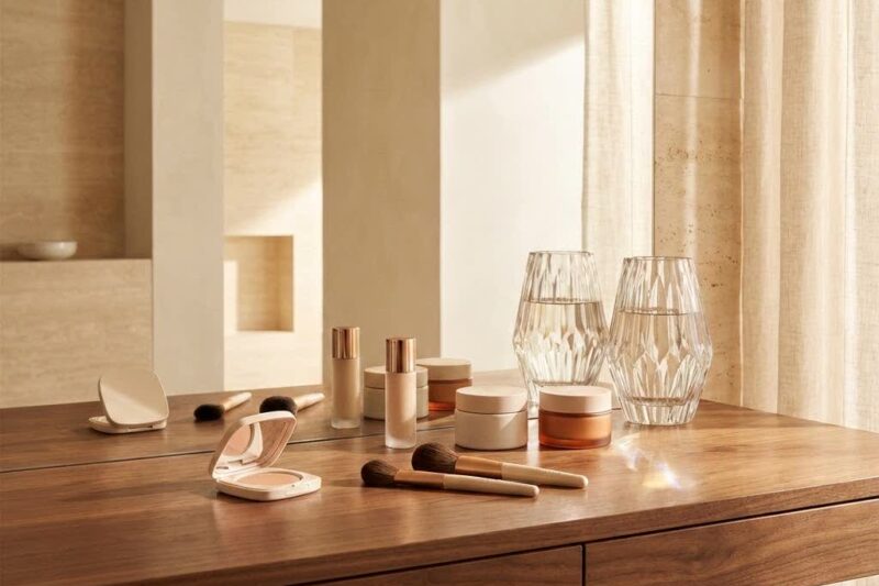 Best Body Makeup No Transfer: Achieve Flawless, Long-Lasting Coverage